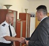 Komendant wojewódzki nagrodził raciborskiego policjanta