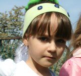 Parada bajkowych postaci na ulicach Brzezia