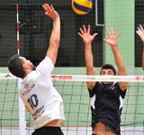 Pięć setów na otwarcie turnieju