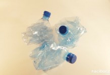 Uczniowie Katolickiej Szkoły Podstawowej zebrali najwięcej butelek Konkurs butelki Racibórz