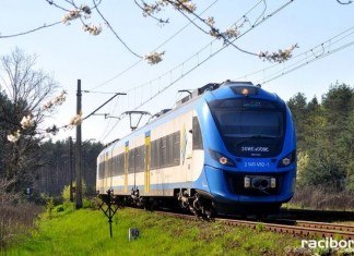 Pociąg Koleje Śląskie