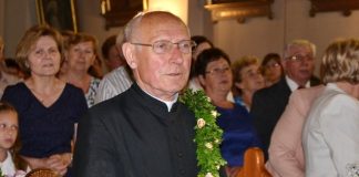 owisiszcze ksiadz eryk czech