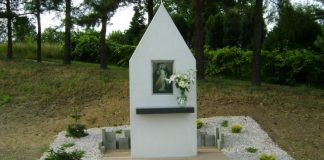 poswiecenie krzyza kapliczki raciborz