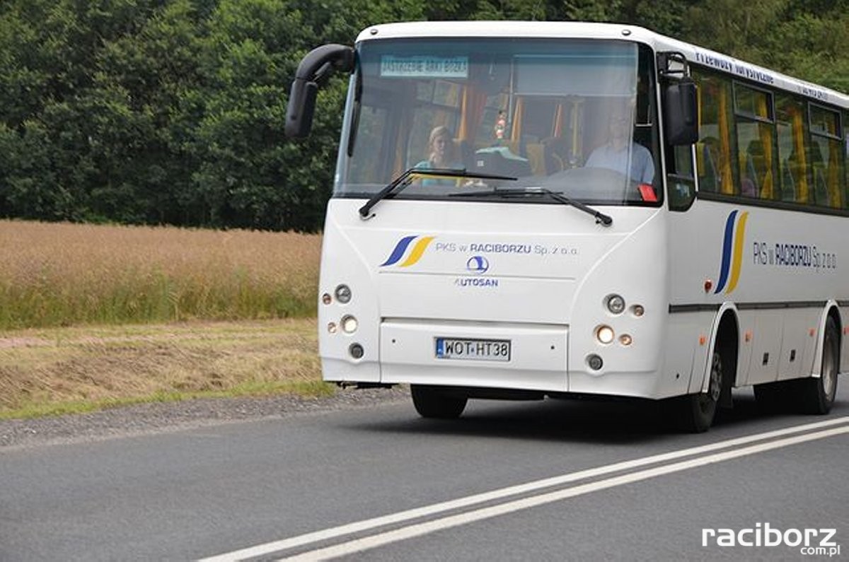 Nędza, PKS Racibórz: Bezpłatny dowóz uczniów do szkół