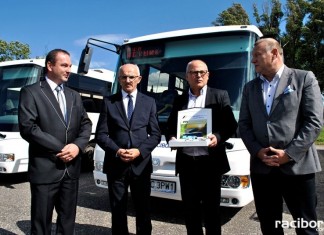 Tabor PKS Racibórz powiększył się o dwa nowoczesne autobusy