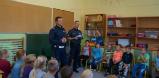 Policja Racibórz: Policjanci odwiedzają szkoły