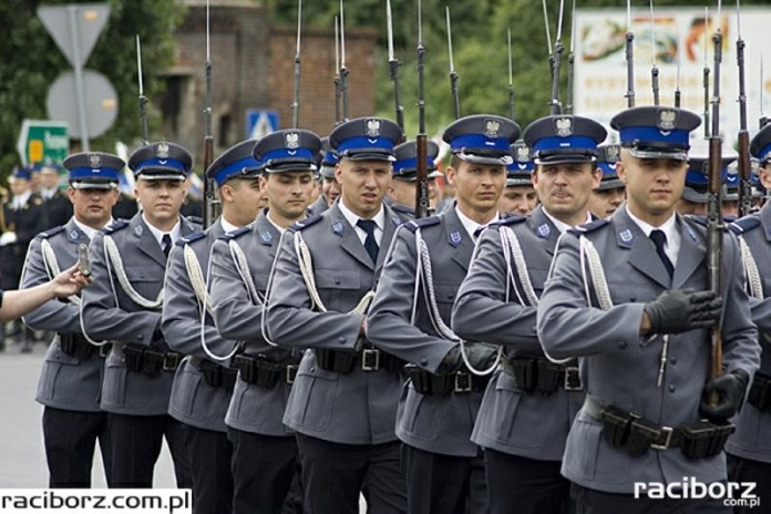Śląska policja ogłasza rekrutację kandydatów na policjantów