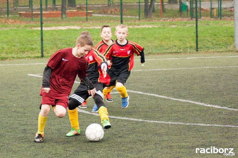 Unia Racibórz zaprasza młodych piłkarzy na treningi