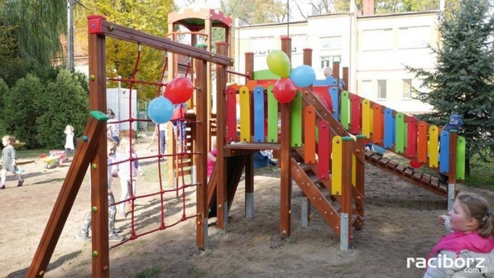 plac zabaw przedszkole rudy