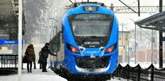 pociag koleje slaskie newag impuls raciborz