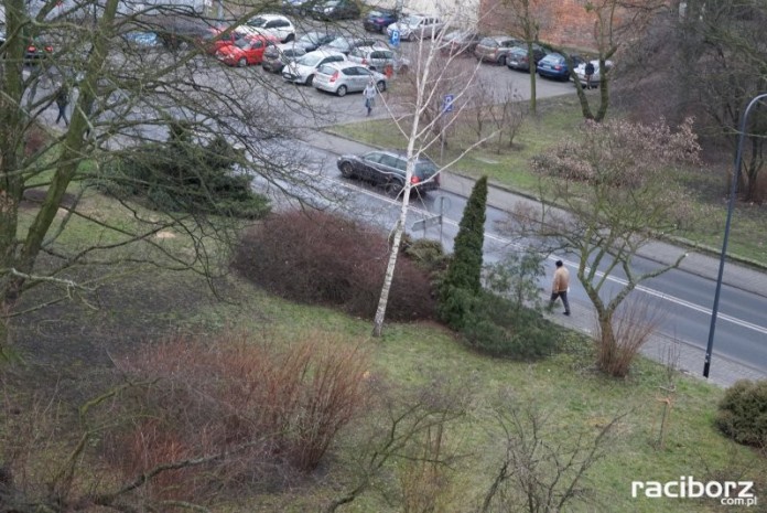 Uwaga na silny wiatr w Raciborzu