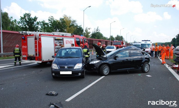 Prawidłowe zabezpieczenie miejsca zdarzenia i postoju pojazdu