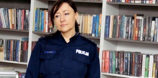 Spotkanie z policjantka w bibliotece na Ostrogu