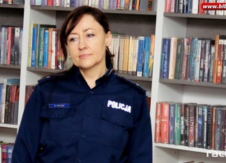Spotkanie z policjantka w bibliotece na Ostrogu
