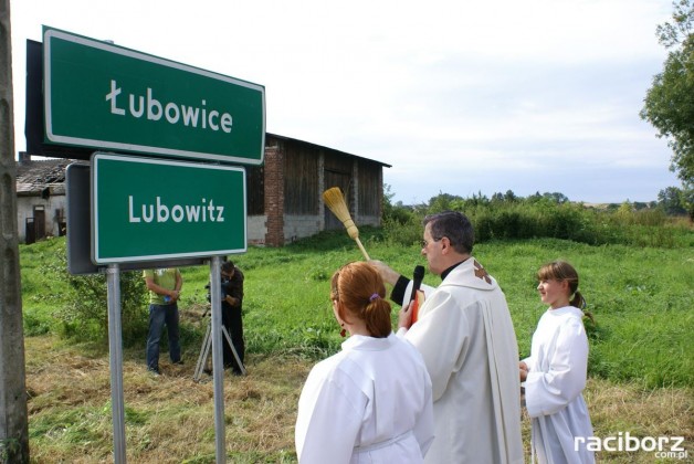 Rok 2008, poświęcenie tablic w Łubowicach – Lubowitz