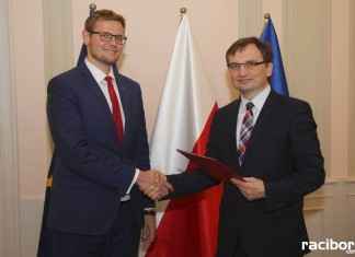 Michał Woś, były wiceminister w rządzie PiS z "jedynką" na liście wyborczej.