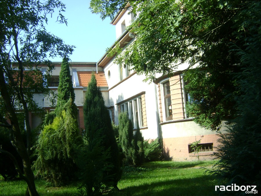 Przedszkole nr 13 Miasto Racibórz ogłasza konkurs na to stanowisko dyrektora