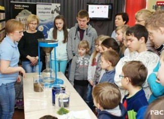 Światowy Dzień Wody w raciborskiej bibliotece