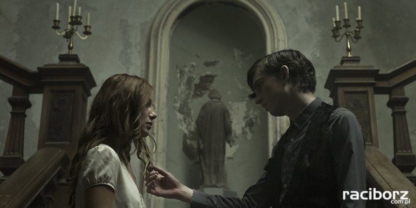 "The Lodgers. Przeklęci"