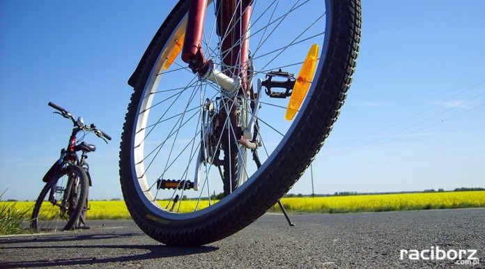 obowiązki rowerzystów - raciborska drogówka przypomina