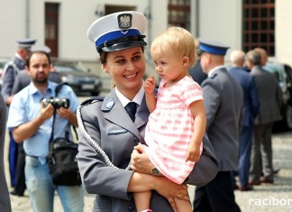 Raciborscy policjanci świętowali na zamku