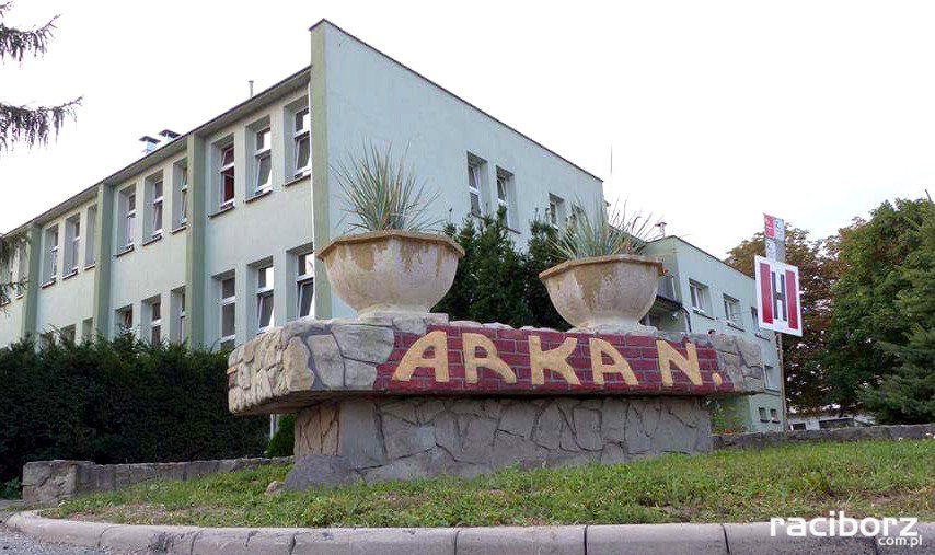 Stowarzyszenie Przyjaciół Człowieka TĘCZA. schronisko ARKA N