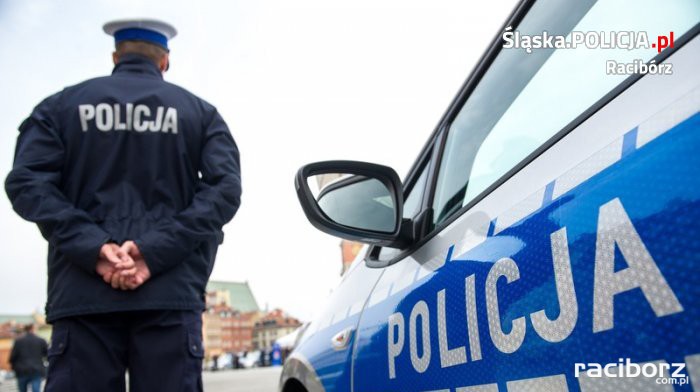 W dniu dzisiejszym, tj. 27.09.2018 od samego rana trwa akcja "SMOG". Funkcjonariusze sprawdzą stan techniczny pojazdów i emisję spalin do atmosfery. Niesprawne technicznie pojazdy zostaną wyeliminowanie z ruchu.