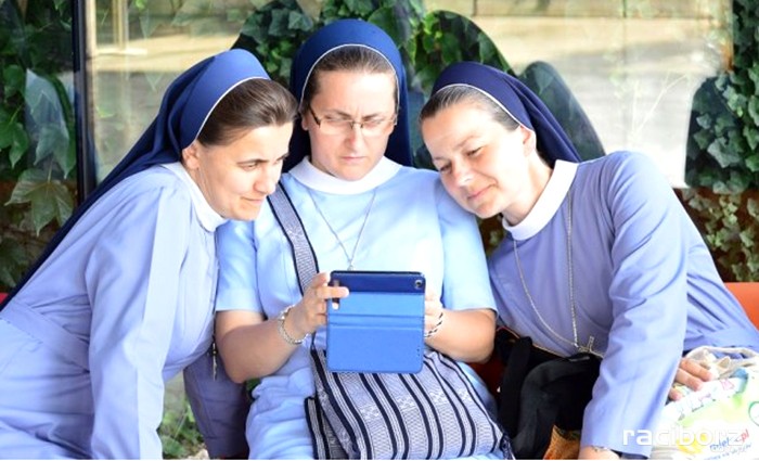 sisotry zakonne i multimedia