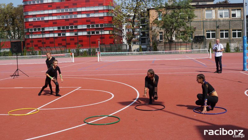 Szkoła podstawowa nr 13 w Raciborzu Nowe boisko