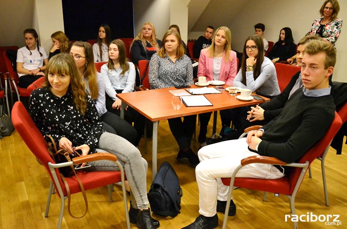 Uczniowie Mechanika i II LO najlepsi w Szkole Młodych PrzedsiębiorcówUczniowie Mechanika i II LO najlepsi w Szkole Młodych Przedsiębiorców