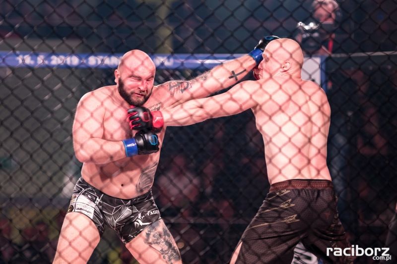 Gala MMA VFCL9 w Arenie Rafako