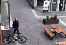 Rybnik: policja poszukuje sprawcy kradzieży roweru w centrum