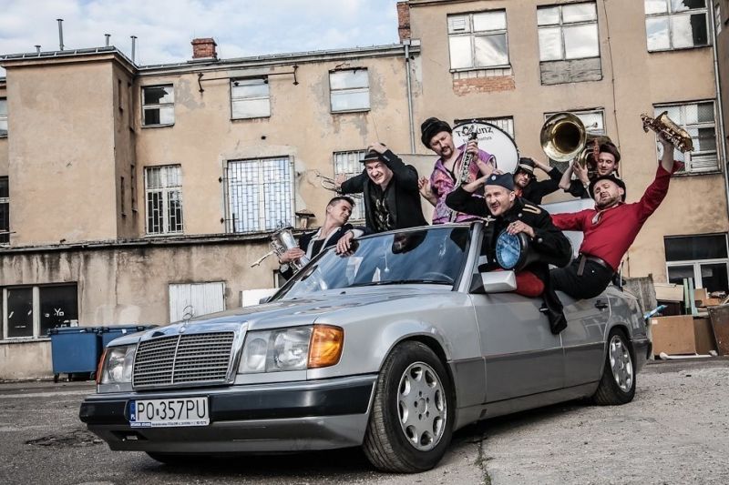 Tsigunz-Fanfara-Avantura_fot-Radek-Spassowka
