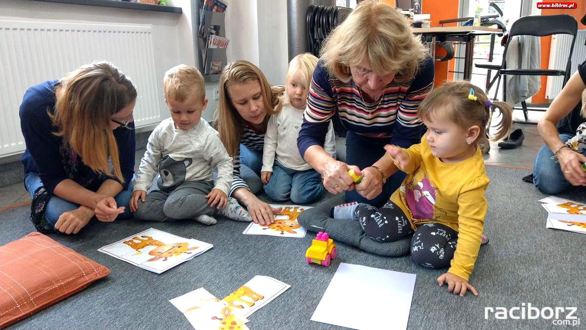 Zwierzaki-dzieciaki w Klubie Malucha na Ostrogu