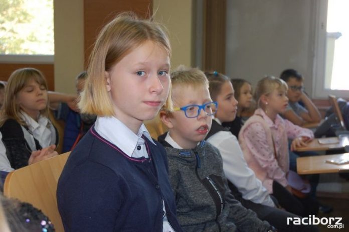 Inauguracja roku akademickiego Uniwersytetu Dziecięcego w Raciborzu