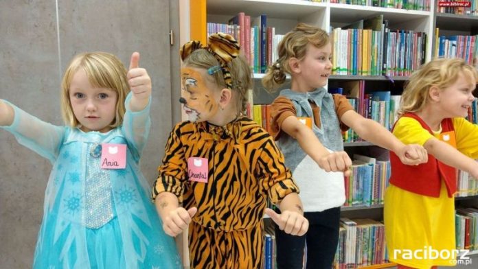 Urodziny Kubusia Puchatka w raciborskiej bibliotece