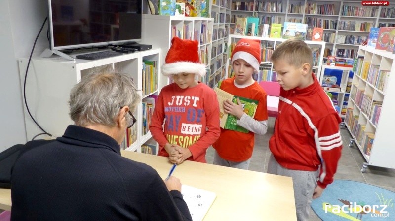 O grzecznym psie w bibliotece w Brzeziu