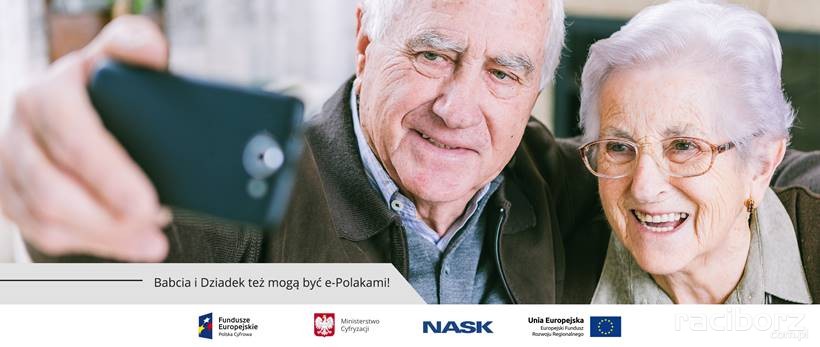 Babcia i dziadek też mogą być e-Polakami!