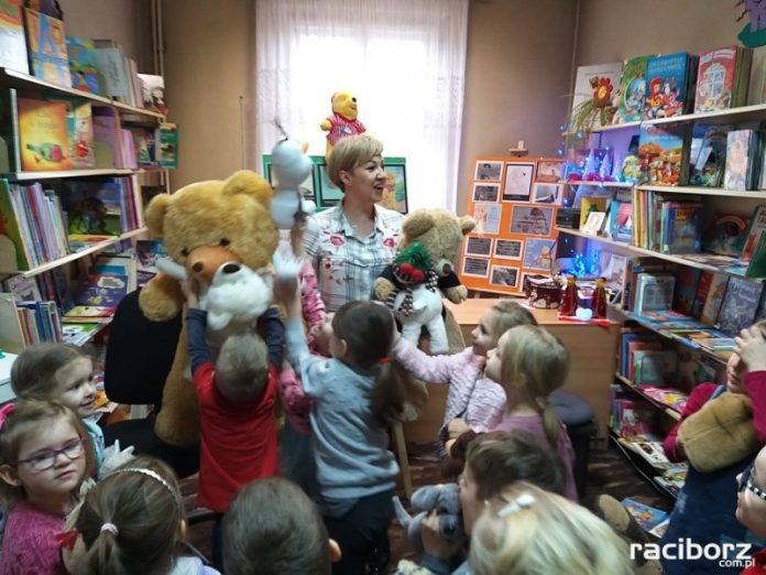 Dzień Kubusia Puchatka w rudzkiej bibliotece