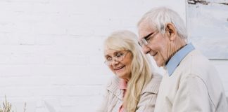 Babcia i dziadek ZUS