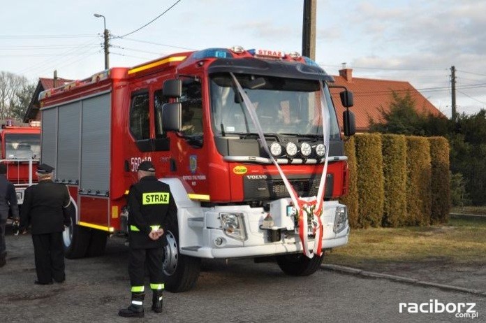 Poświęcenie nowego wozu OSP Rudy