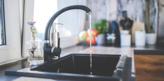 kran woda kuchnia