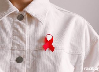 hiv aids czerwona kokardka