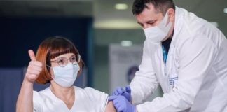 koronawirus szczepienia