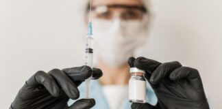 koronawirus szczepienia