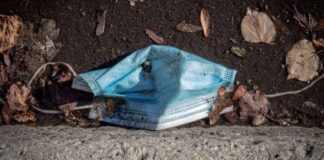 koronawirus maska maseczka