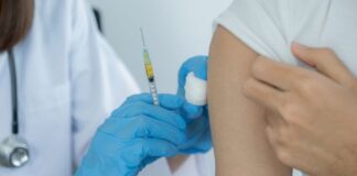 koronawirus szczepienie