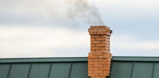 dym komin smog