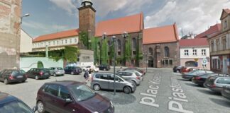 muzeum parking plac ofki piastowny