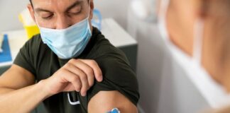 koronawirus szczepienie